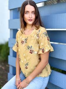 Clothing wholesaling: Cooper Top Gold Floral