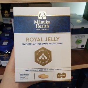 Internet only: Manuka Health Royal Jelly Natural Antioxidant Protection 365 Capsules