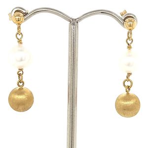 Jewellery manufacturing: Yellow Gold and Pearl Drop Earring