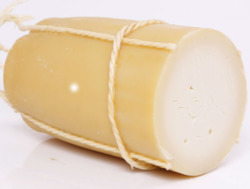 Grocery: Provolone Piccante Bulk p/kg