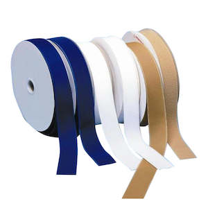 Medical equipment wholesaling: Non Adhesive Loop 25 mm wide x 25m