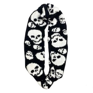 hg56801 Harley HAIR GLOVE SKULL MADNESS REVERSIBLE  INFINITY SCARF hg56801