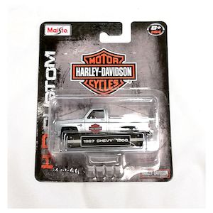 ma15380-b Harley 1987 CHEVY 1500 1:64 Scale ma15380-b