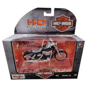 ma31360am-e Harley HD SERIES #39 2006 DYNA STREET BOB BLK E ma31360am-e ma31360am-e