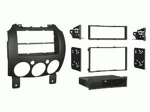 Mazda Demio – Verisa Dash Kit