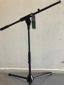 Electric light fittings: K&M Floor Mic Stand Short+Boom BLACK AudioConnect