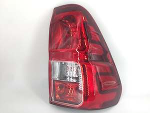 Toyota Hilux Ute 2015~2019 2WD 4WD SR5 Tail Light Taillamp RH