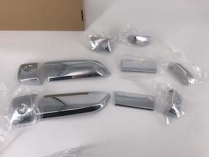 Motor vehicle part dealing - new: Set of Door Handle Covers Toyota Hiace 2005-2019 Model Chrome