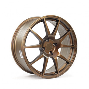 Revo Rf018 Wheel 18x8j, 4x108 Et40 Cb 63.4mm