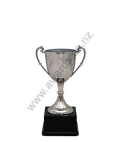 Silverware: Nickel plated classic cup 15cm