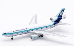 1: 200 1977 Air New Zealand DC-10 ZK-NZT - AWESOME COLLECTABLES