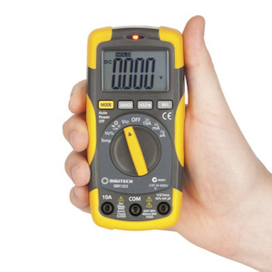 Multimeters: QM1323 Cat III Multimeter with Temperature