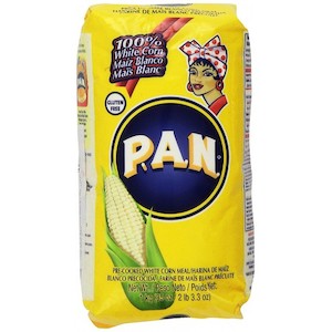 Food wholesaling: White Corn Flour - Harina Pan 1kg