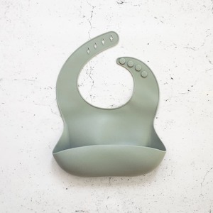 Silicone Bib - Soft Moss