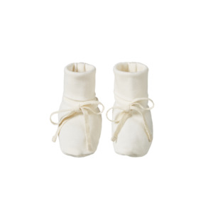 Baby wear: Cotton booties - natural