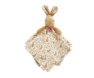 Baby wear: Signature Flopsy Comforter