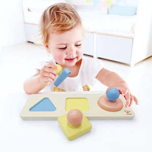 Baby wear: Hape Montessori Mirror Shape Puzzle