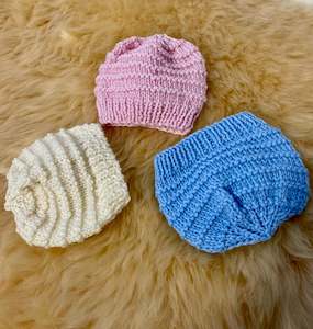 Baby wear: 100% Pure Merino Prem Beanies (00000) - Choose Your Colour