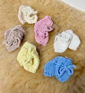 Baby wear: 100% Pure Merino Prem Mittens (00000) - Choose Your Colour