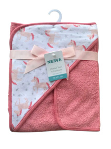 Neeva Hooded Towel with Washcloth UNICORNS