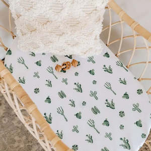 Snuggle Hunny Kids Bassinet Sheet / Change Pad Cover - Cactus