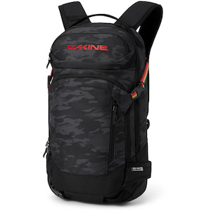 Sporting equipment: Dakine Heli Pro 20L - Black Vintage Camo