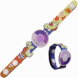 Sun-Safe Wrist Band – Happy Turtles (child size)