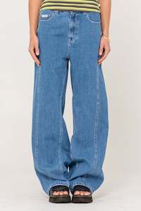 RUSTY Bobby Barrel Mid Rise Jean Middy Blue