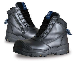 Footwear: Horizon SC Black