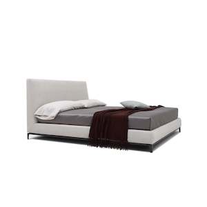 Crescent Queen/King Bed (mattress size 153x203cm)