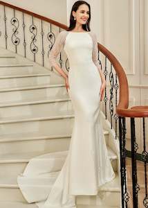 Tarlia Boat Neck Ivory Fitted Wedding Dress Size 10 COMING SOON