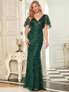 Eliza event dress in emerald green s18 Express NZ wide