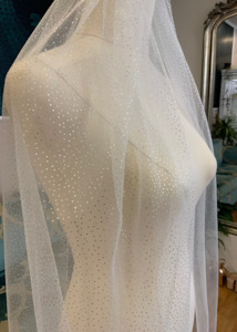 Sparkling bridal veil in ivory/silver Express NZ Wide