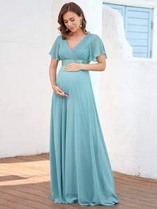 Billie chiffon maternity dress While stocks last