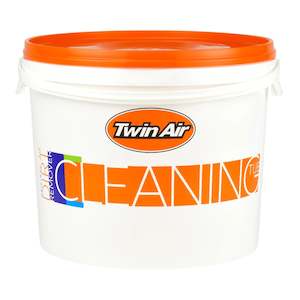 Twin Air Cleaning Tub + Lid, Includes Cages Orange & Black (10L)