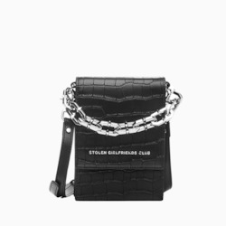 Clothing: stolen girlfriends club on tour bag matte black/silver