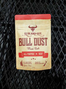 Rum And Que: Rum and Que Bull Dust