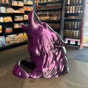 3D Printed Dice Tower - Wolf (Black/Purple)