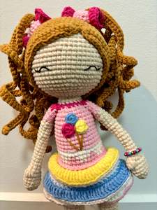 Heriloom Dolls -Poppy Doll