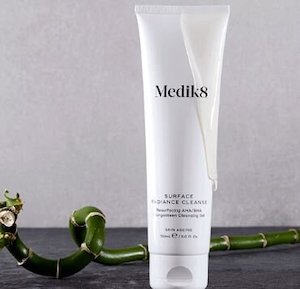 Medik8 Surface Radiance Cleanse