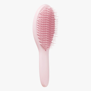 Brushes: Tangle Teezer Ultimate Styler Millennial Pink