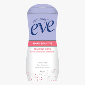 Feminine Hygiene: Summer's Eve Sensitive Skin Wash 237ml