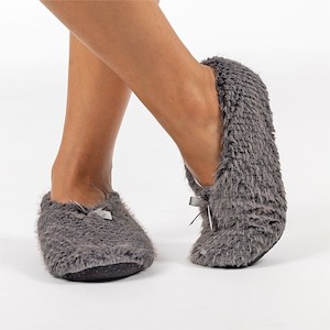 bb&b Sleep Honeycomb Fur Cozy Slippers