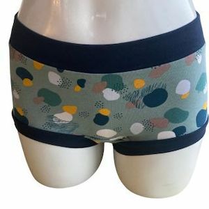 Clothing accessory: Spots, undies - Collections – bee Moore