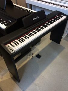 Musical instrument: Sonata LP8035