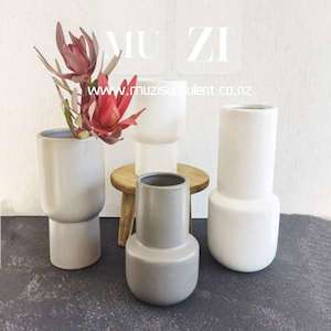 Bojo Vase Matte Ceremic Vase 简约哑光白灰陶瓷花瓶