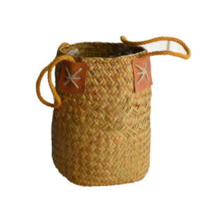 Handmade Island style Basket 岛国风情手工天然草编花器