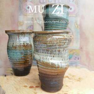 Handmade Glazed Oil Painting style Round Tall Pot Φ 13x 20cm