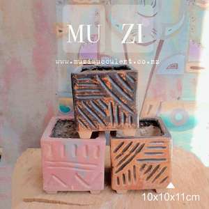 Cosmetic: Maifan Stone Geometric Square Pot Φ 10x 10x11cm