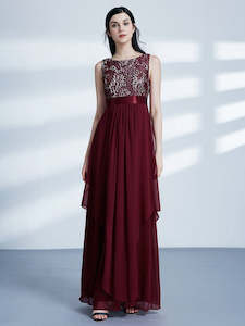 Clothing: Women's Elegant Round Neck, Lace Bodice Long Bridesmaids Dress